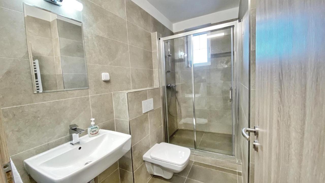 Relax Villa Tatry - Wifi/Tv, Bbq, Billiard Nova Lesna Luaran gambar