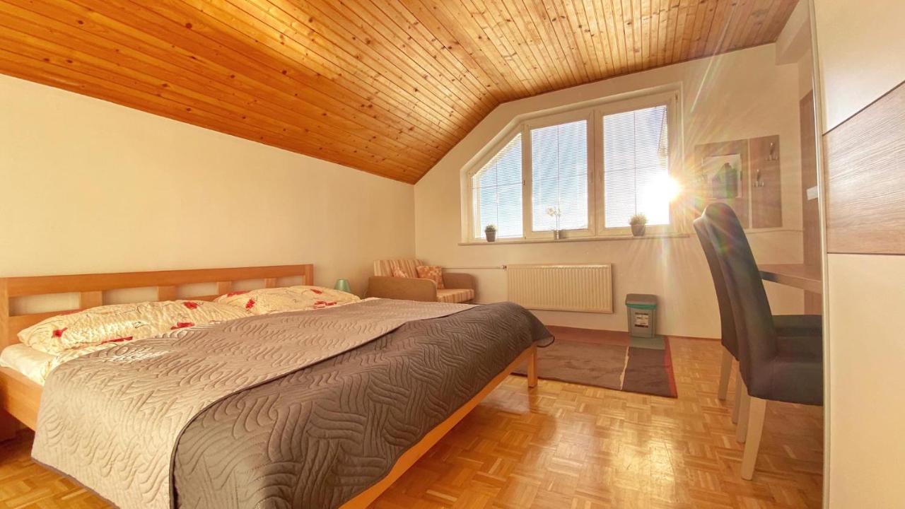 Relax Villa Tatry - Wifi/Tv, Bbq, Billiard Nova Lesna Luaran gambar