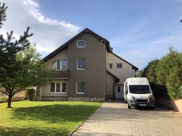 Relax Villa Tatry - Wifi/Tv, Bbq, Billiard Nova Lesna Luaran gambar
